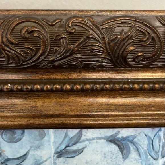 EUC Decorative Wood Picture Frame/Insert - Picture 3 of 5